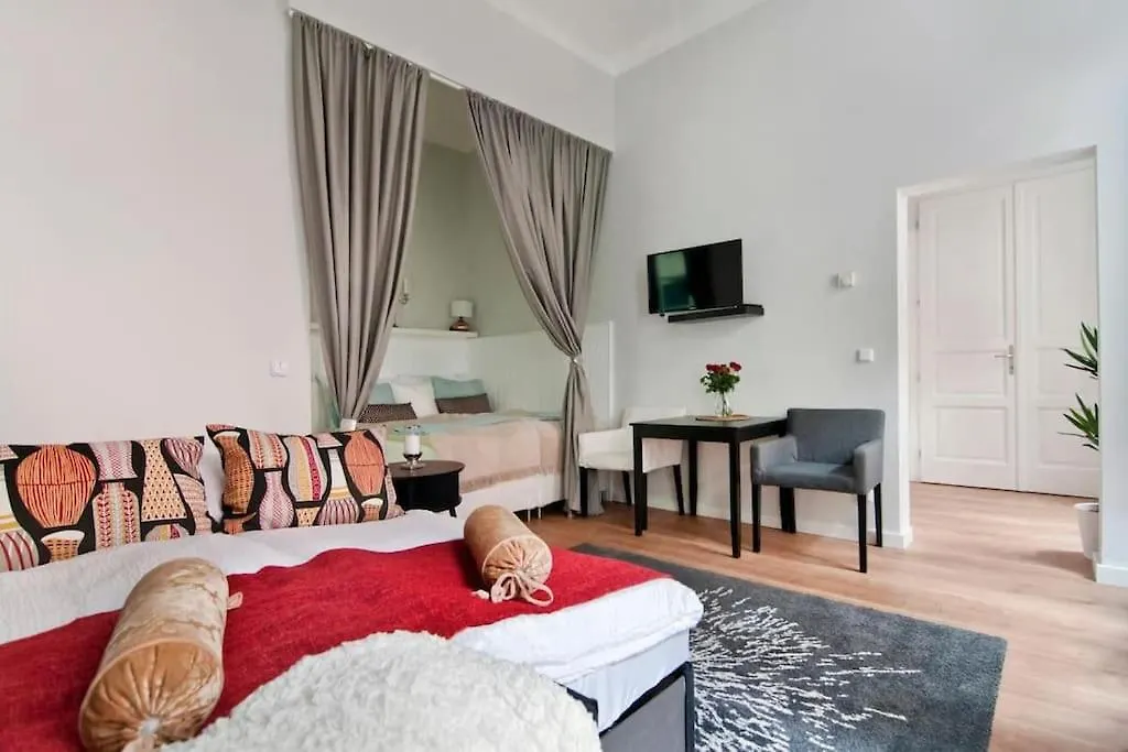 Relocation Or Expats, Only Long Term Stay! 2 Min To U4 Rossauer Laende Vienna Austria