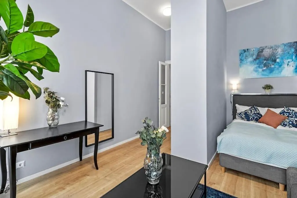 Relocation Or Expats, Only Long Term Stay! 2 Min To U4 Rossauer Laende Vienna