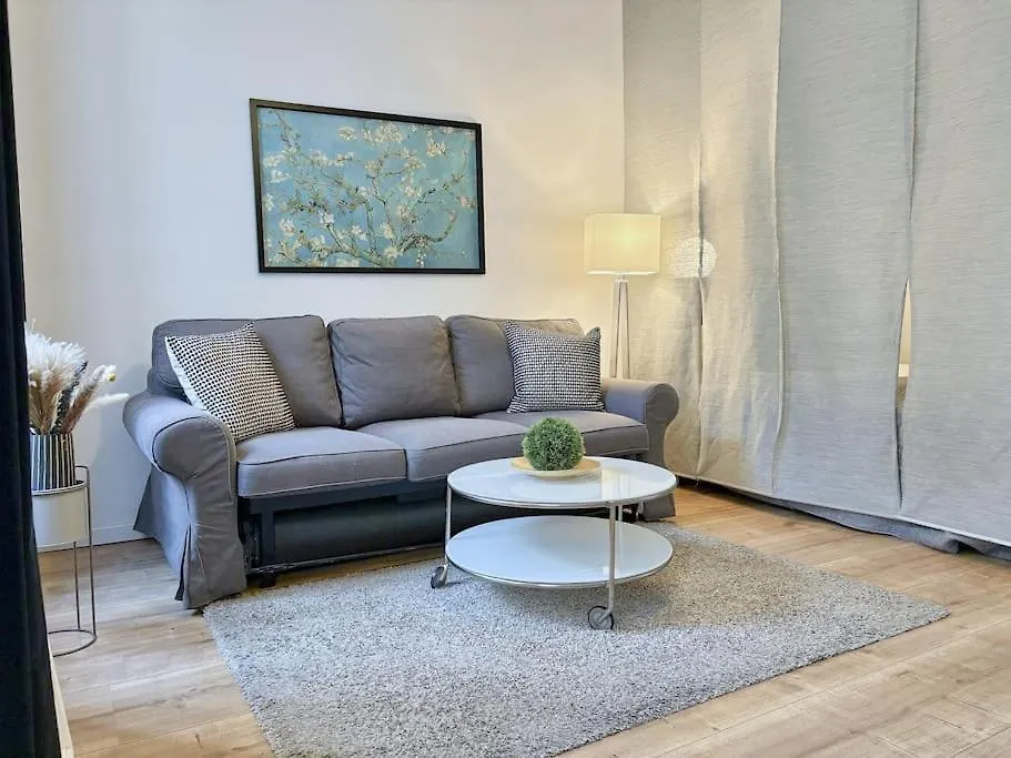 Apartment Relocation Or Expats, Only Long Term Stay! 2 Min To U4 Rossauer Laende Vienna
