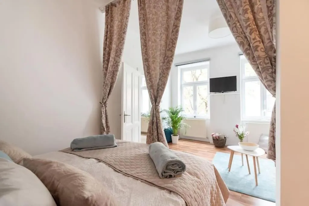 Relocation Or Expats, Only Long Term Stay! 2 Min To U4 Rossauer Laende Vienna